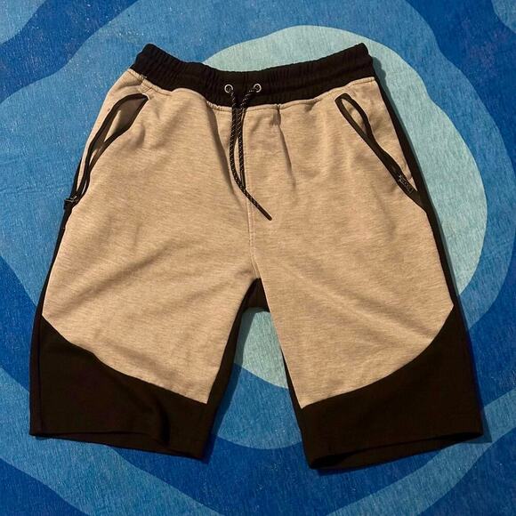 WT02 Two-Tone Tech Shorts - Picture 1 of 7